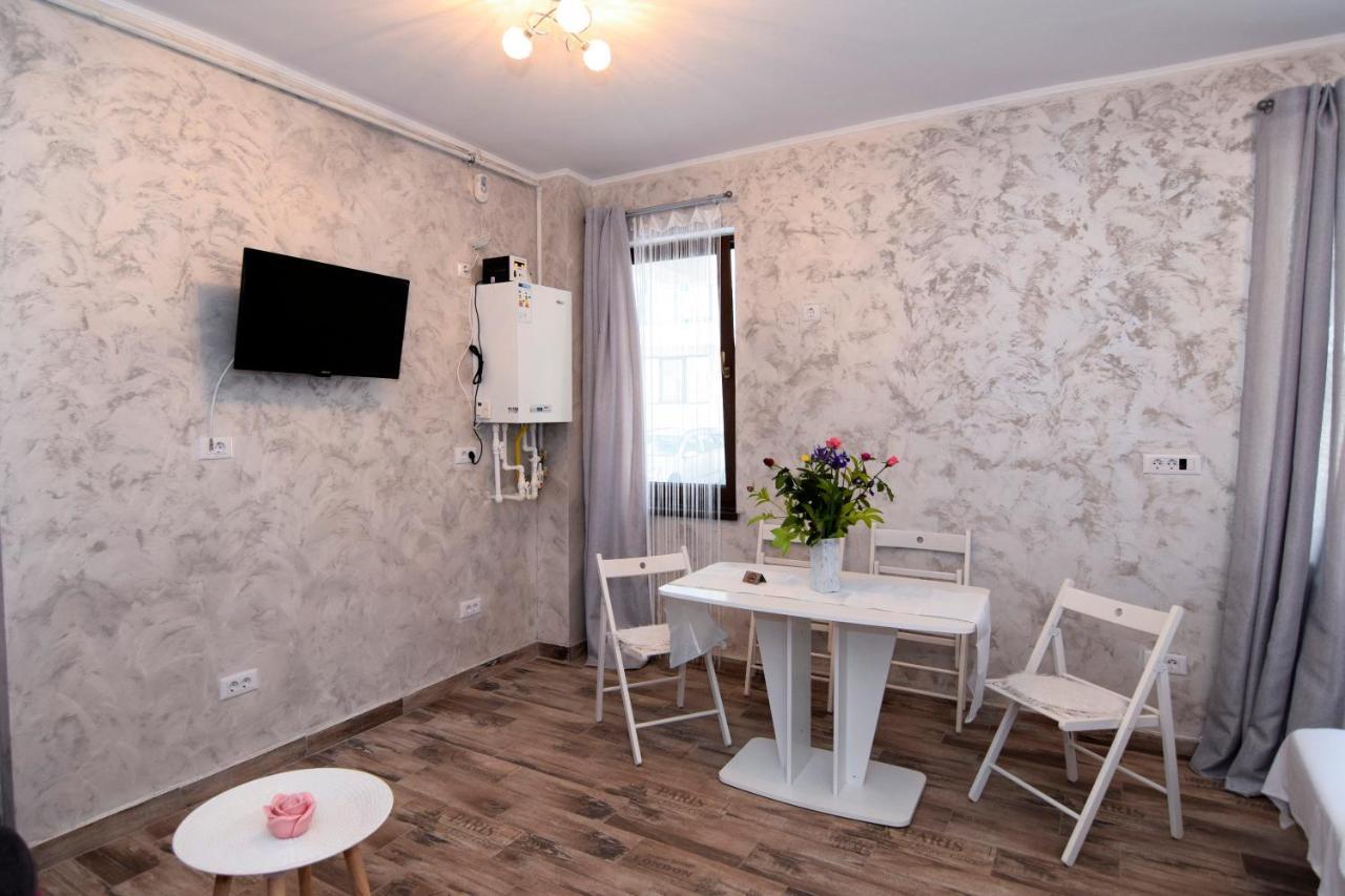 Ioana Studio Mamaia Nord Năvodari Exterior foto